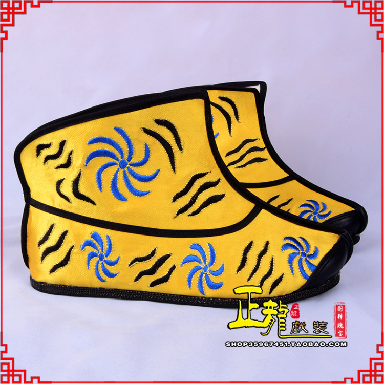 温江.美猴王靴子虎纹靴金黄快靴 猴鞋